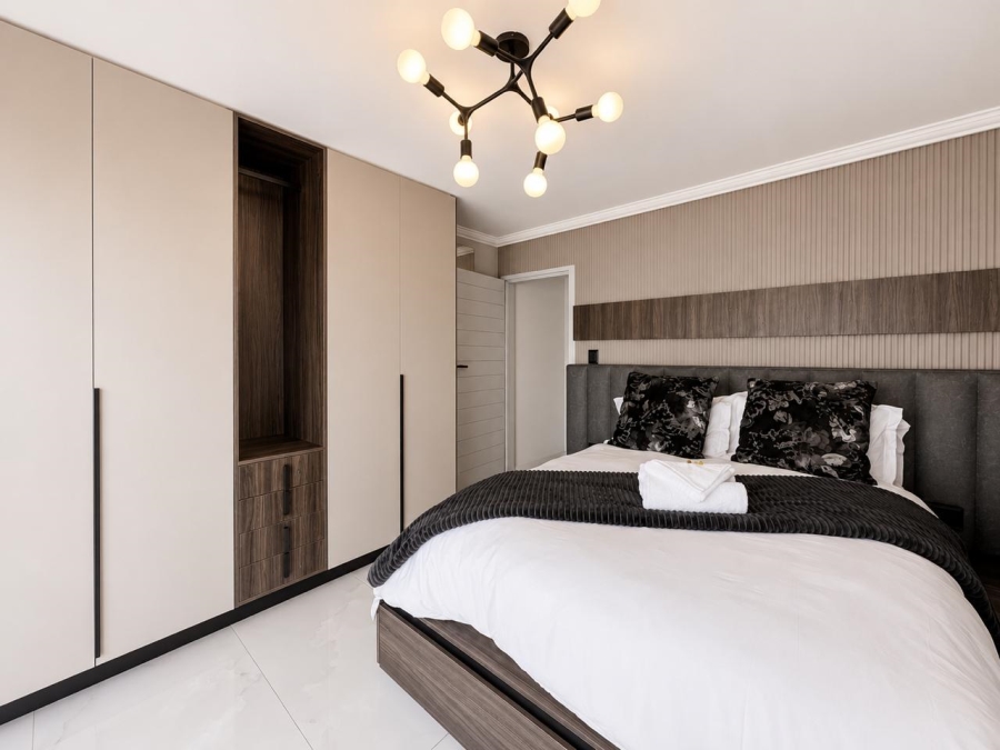 4 Bedroom Property for Sale in Beachfront Western Cape